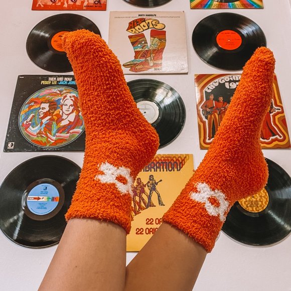 Accessories - Orange Fuzzy Daisy Flower Socks
